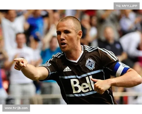 汉堡前队长朔恩劳加盟温哥华白浪签约1+1年 期待新赛季表现